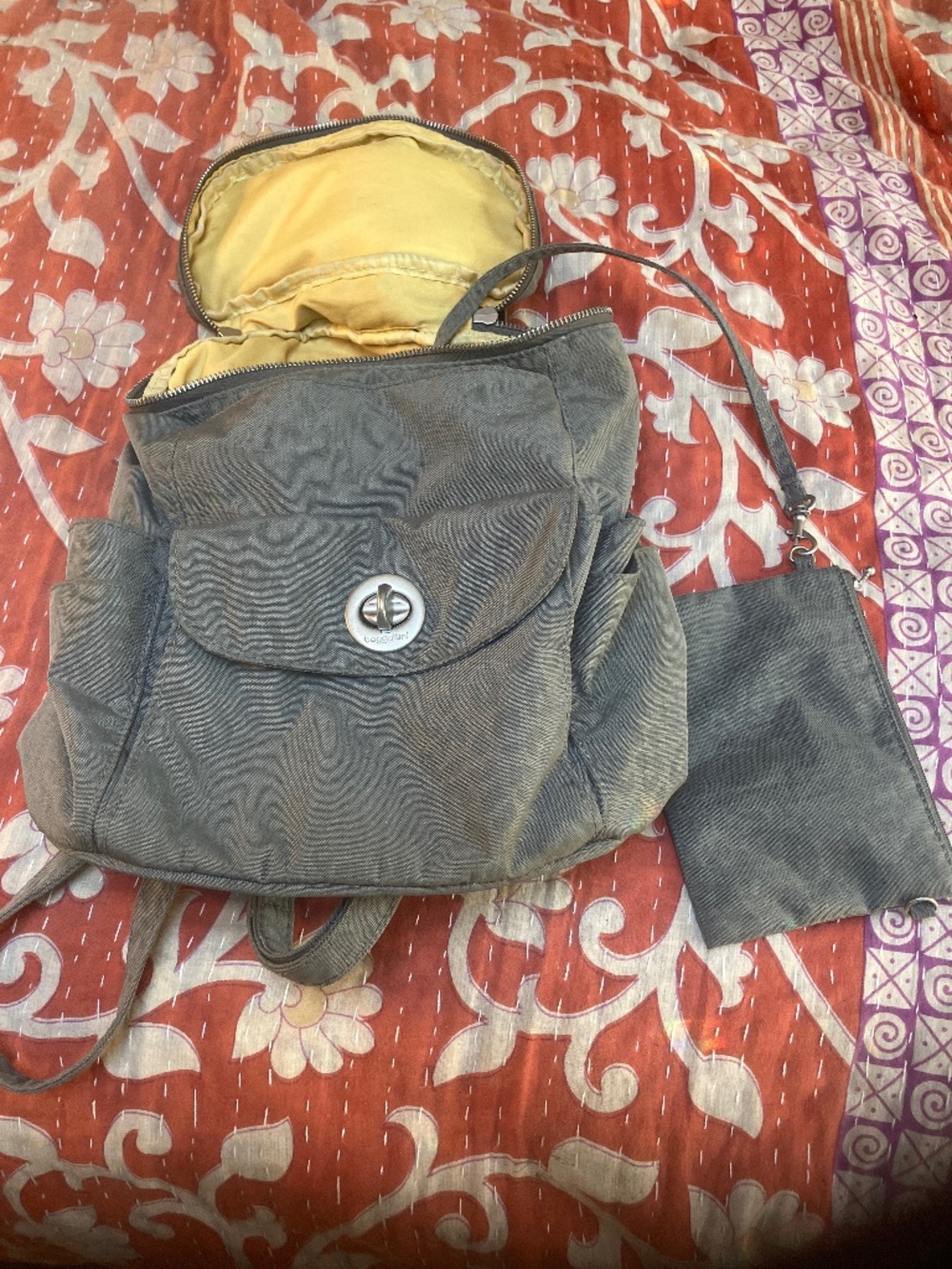 Baggallini Backpack Naples convertible